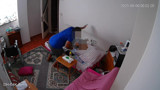 Yatalak annesini 2 saat boyunca döve döve komaya soktu!