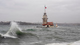 İstanbul'da fırtına alarmı: ''Zorunlu olmadıkça dışarı çıkmayın''