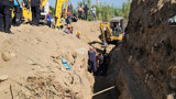 Babasına yardım etmek istemişti; ikisi de göçük altında kaldı