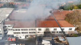 İstanbul'da tekstil fabrikası alevlere teslim oldu