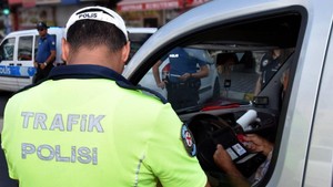 İşte trafikte ''ohhhh'' çekeceğimiz zamlı yeni trafik cezaları!