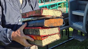 Yangın çıkan cami kül oldu, Kur'an-ı Kerimler ise zarar görmedi