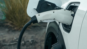 Elektrikli araç şarjlarına da 2026 zammı geldi