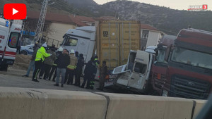 Buzlanan yolda facia: Tam 12 araç birbirine girdi, ortalık savaş alanına döndü!