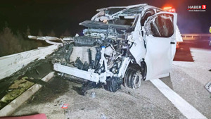 Altın yüklü zırhlı araç kaza yaptı, kilolarca altın kayıp!