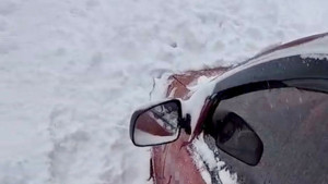 Metoroloji uyarmıştı... Van'da çığ düştü, faciadan dönüldü!