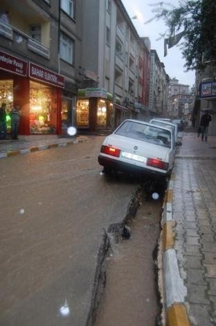 Antakyada sel hayatı felç etti - Resim: 2