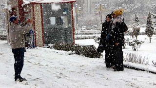 Yeni yılda lapa lapa kar yağdı !