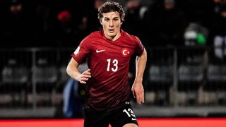 Çağlar Söyüncü Leicester City'de !