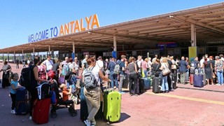 Yolcu sayısını en çok artıran havalimanı Antalya oldu