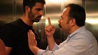 Kadınlara hakaret eden Mehmet Akif Alakurt'a bir tepki daha