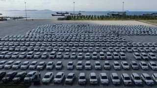 Yenikapı'daki tartışma yaratan araçlar kaldırıldı