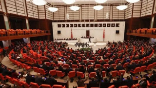 Ekonomiye ilişkin düzenlemeler içeren ''torba kanun teklifi'' kabul edildi!