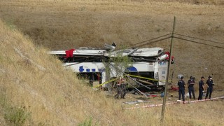 Balıkesir'de otobüs faciası: 15 ölü, 17 yaralı
