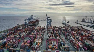 Dış ticaret açığında dikkat çeken düşüş