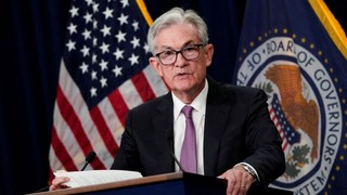 Fed Başkanı Powell'den faiz indirimi mesajı