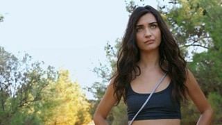 Tuba Büyüküstün, ikiz kızları Toprak ve Maya'yı paylaştı