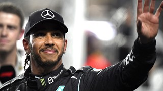 Formula 1'de bir devrin sonu: Hamilton yuvadan uçtu!