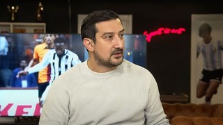 Serhat Akın Türkiye'yi terk ediyor