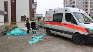 11 katlı binada iskele faciası: 2 ölü