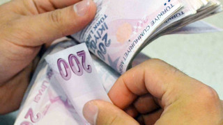 Maliye vergi borçları için banka hesaplarına el koydu