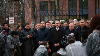 Balıkesir Büyükşehir Belediye Başkanı Ahmet Akın: ''Yaralarımızı birlikte saracağız''