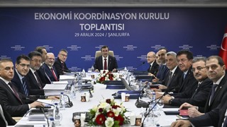 Ekonomi yönetiminden emekli aylığı kararı