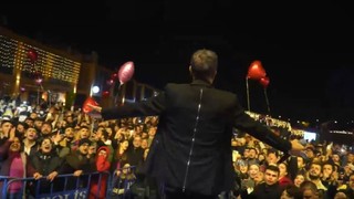 Haluk Levent yeni yıla Hatay'da depremzedelerle girdi