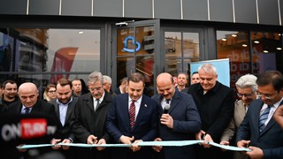 Balıkesir Büyükşehir Belediyesi, On On Kafe’nin yeni şubesini hizmete açtı