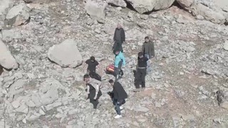 Kayıp olarak aranan kız çocuğu dron ile bulundu