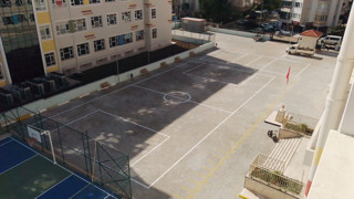 Konyaaltı'nda yol ve okul çizgileri yenileniyor