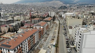 Asrın felaketinde yıkılmıştı... Şehrin en işlek caddesinin son hali görüntülendi