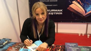 Türkiye'nin ünlü kadın yazarı estetik merkezinde hayatının kabusunu yaşadı