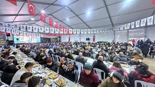 Bandırma Belediyesi'nin iftar sofrasında birlik ve dayanışma
