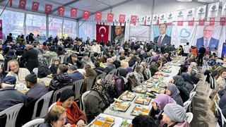 Bandırma Belediyesi'nin iftar programları devam ediyor