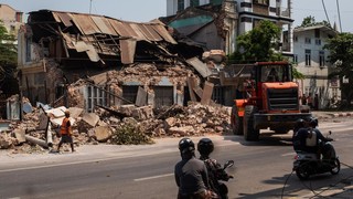 Myanmar depreminde bilanço ağırlaşıyor!