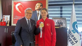 Başkan Mirza, Bandırma'nın gururu başarılı sporcu Zeynep Ay’ı ağırladı