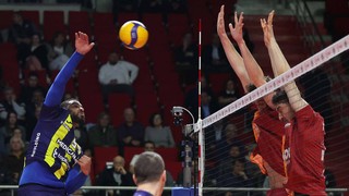 Filedeki Galatasaray - Fenerbahçe derbisinde gülen Galatasaray oldu