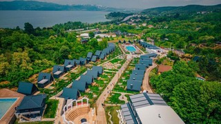 Bungalovdaki gizli kamera skandalında görüntüler ortaya çıktı!