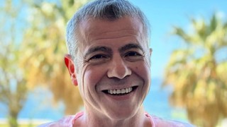 Levent Yüksel aşkını haykırdı: ''Sevdikçe sevesim geliyor''