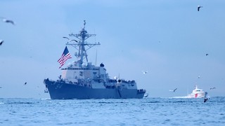 Deprem sırasında ABD savaş gemisi USS Nitze'nin İstanbul'da olduğu iddia edildi!