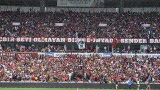 Amatör lig maçında Süper Lig takımlarını kıskandıran manzara!