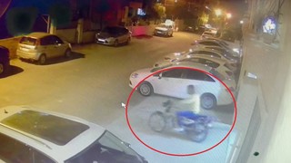 Pişkin hırsızın yaptıklarını gören gözlerine inanamadı!