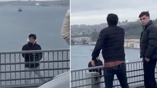 Günün kahramanı Röportaj Adam! Köprüden atlamak isteyen genci ikna etti