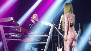 Tehdit ve tacizden elektronik kelepçe takılan şüpheli konserden çıktı!