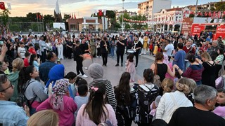 Manisa’da baharın gelişi Hıdırellez şenliği ile kutlandı