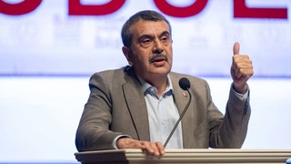 Bakan Tekin duyurdu: Eğitim sistemini bir daha değiştirelim teklifi bakın kimden gelmiş