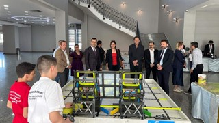 Küçükçekmece'de geleceğin teknoloji liderleri ödüllendirildi