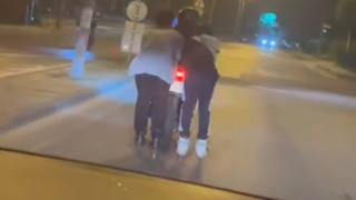 İstanbul'da patenli yolculuğun sonu kötü bitti