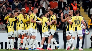 Fenerbahçe'nin yıldızından taraftarı ayağa kaldıran paylaşım
